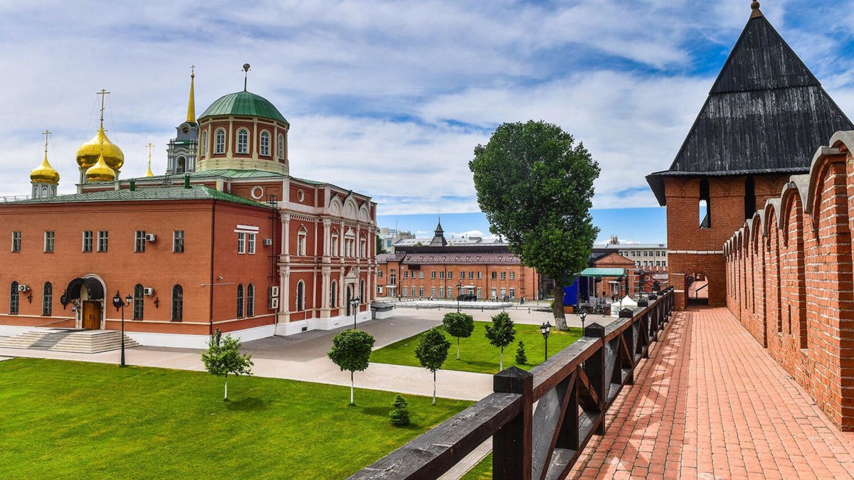 Памятник прянику в Туле