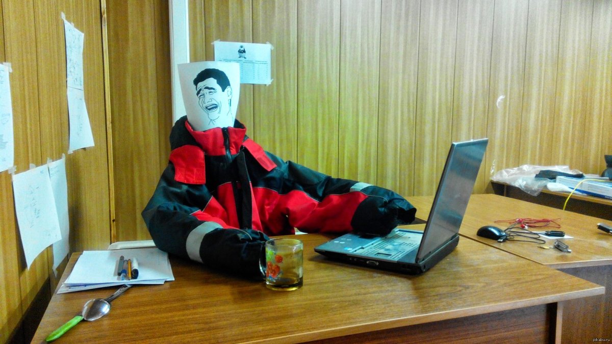 Встреча коллеги из отпуска