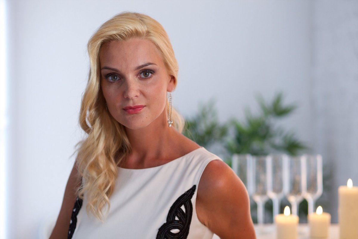 Екатерина Мельник актриса физрук