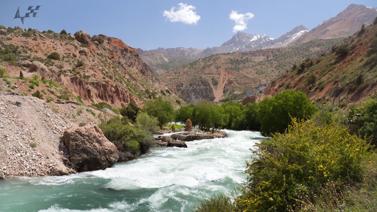 Фанские горы Узбекистан