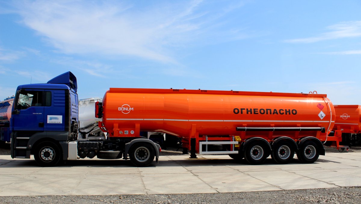 Полуприцеп 30385 бензовоз