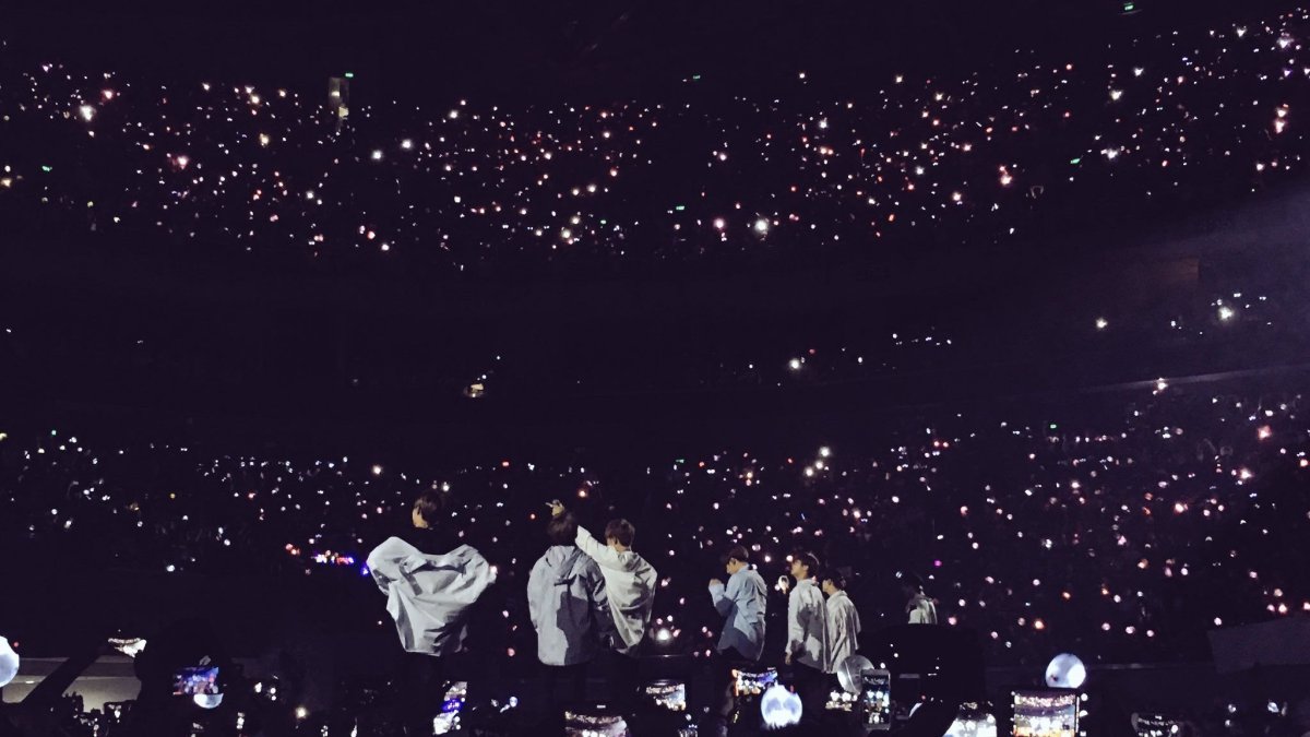 Эстетика АРМИ БТС