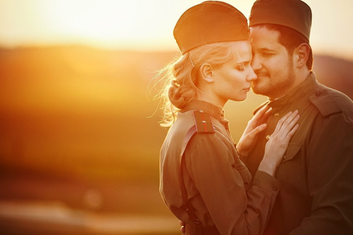 Девушка солдат