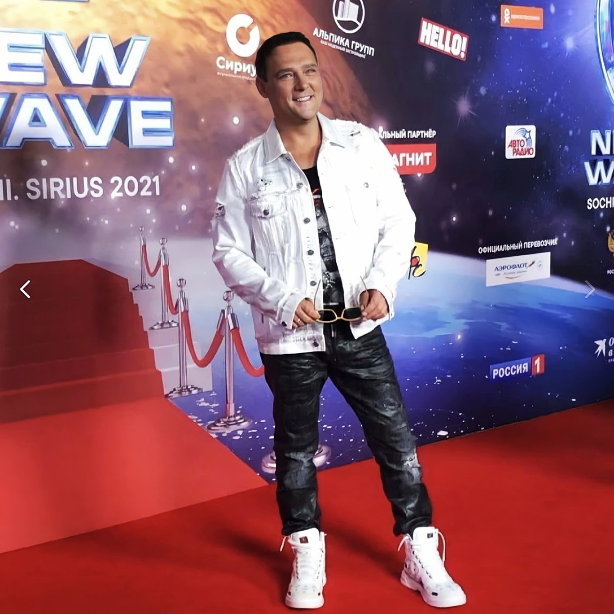 Юра Шатунов рисунок карандашом