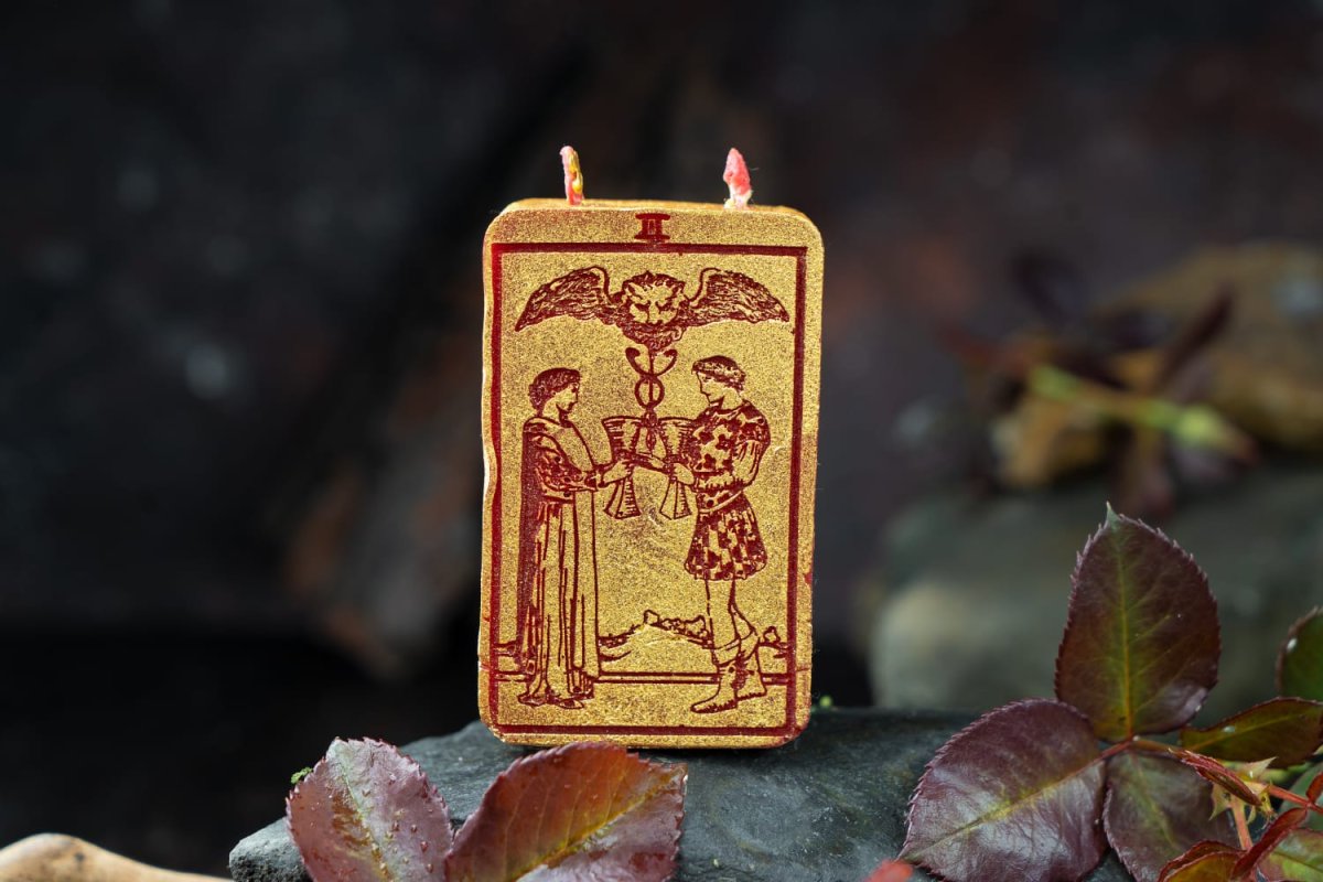 Двойка чаш Аркан Таро