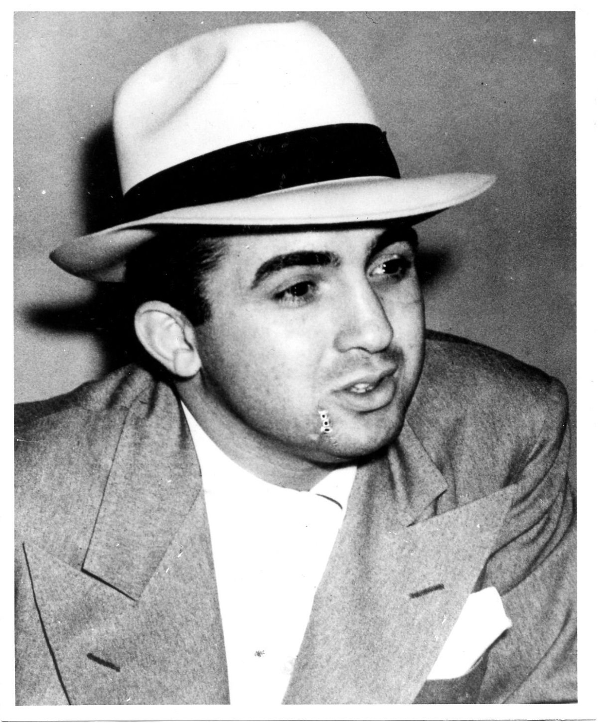 Аль Капоне шмот