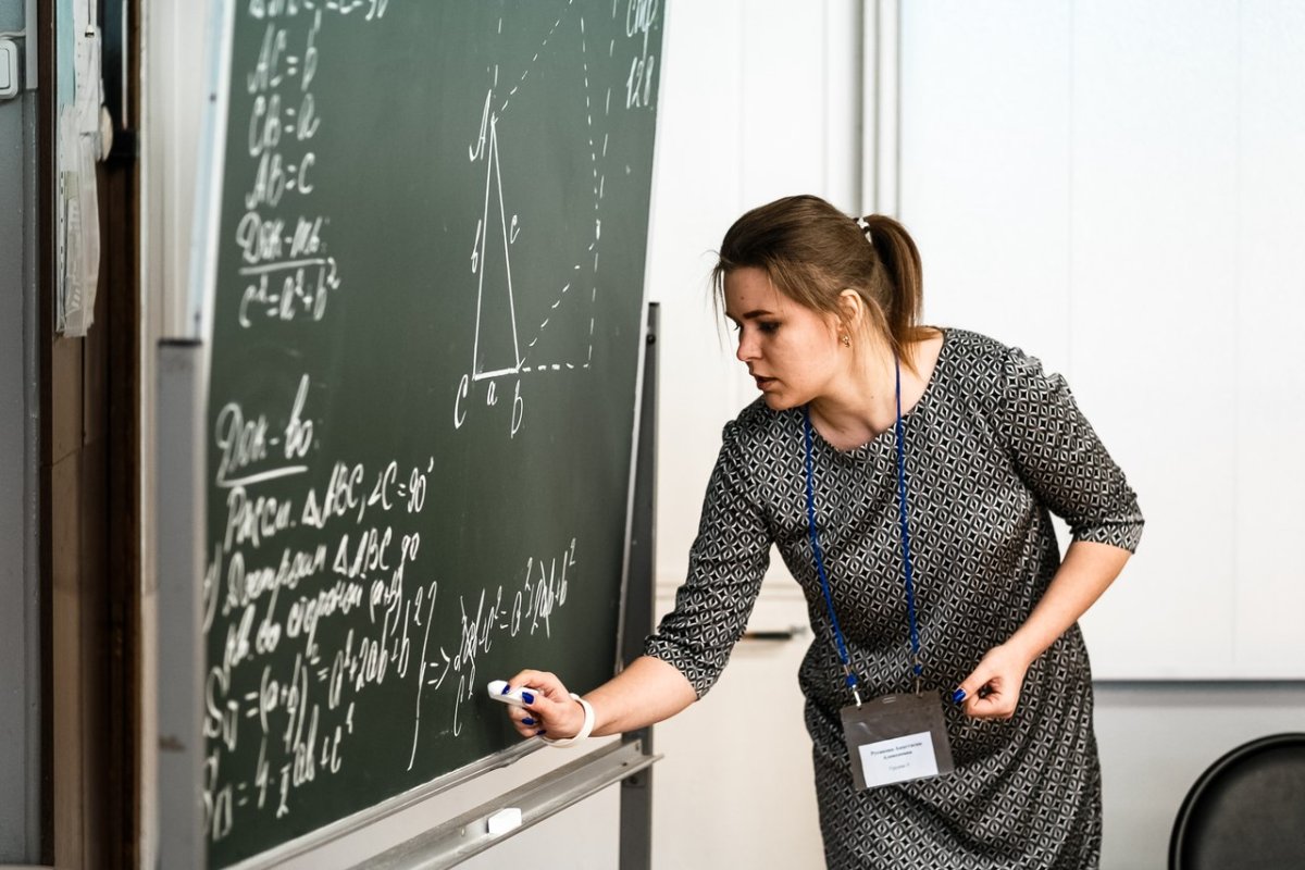 Учительница математики