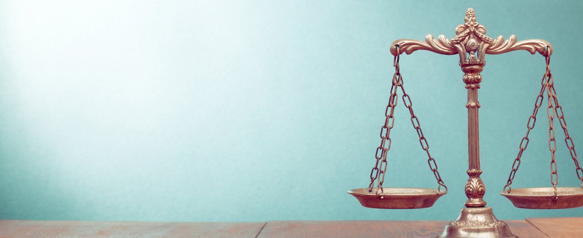 Суд Минимализм