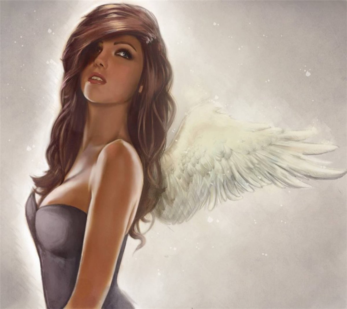 Девушка с крылышками