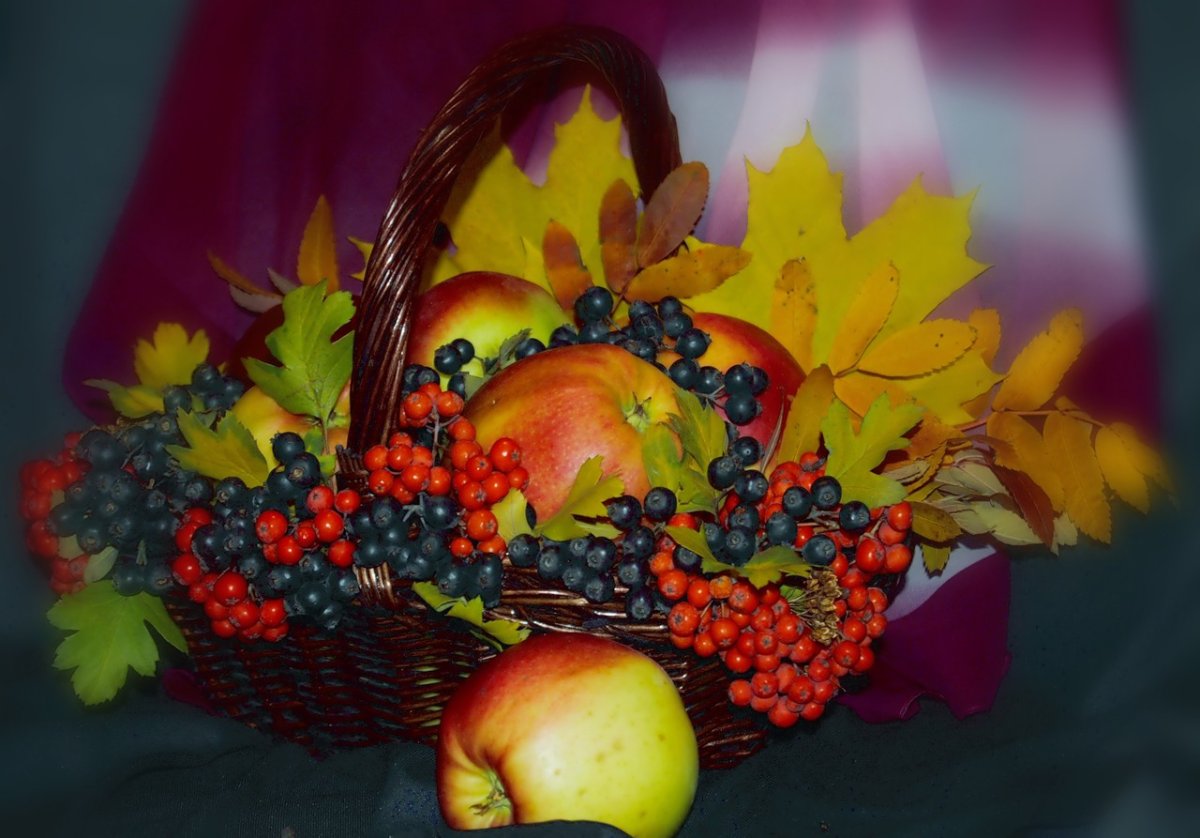 Осенняя композиция дары осени