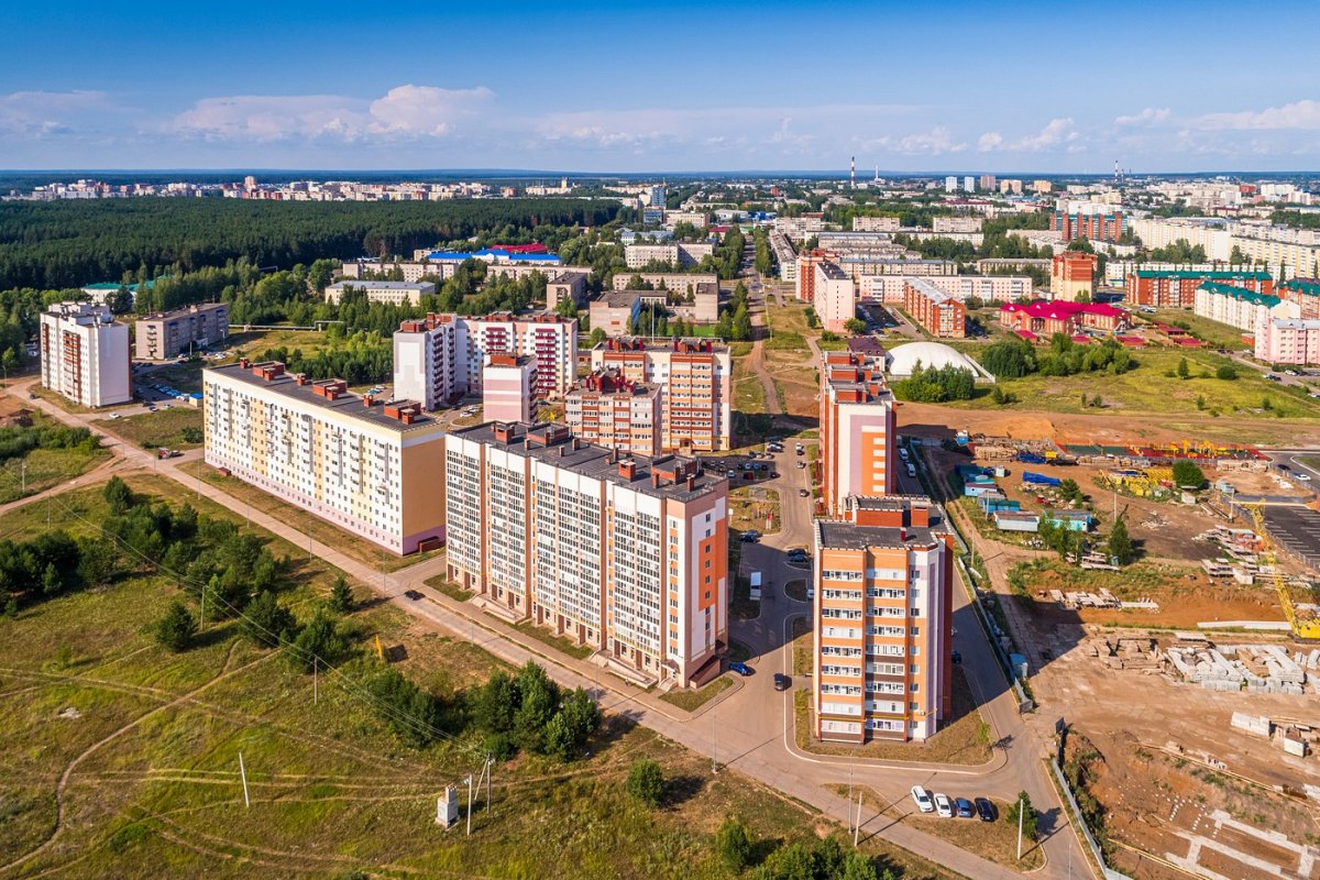 Нефтекамск с высоты птичьего полета