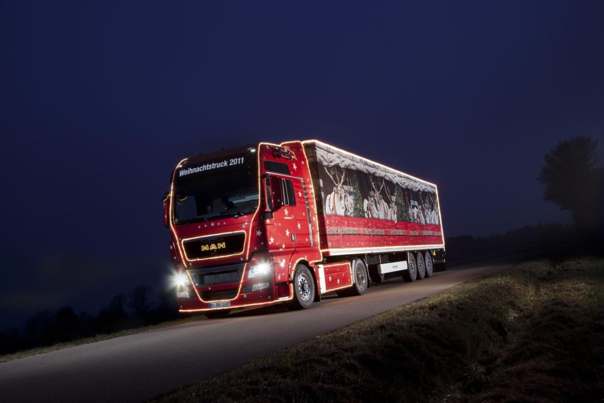 Man TGX 2020 красный