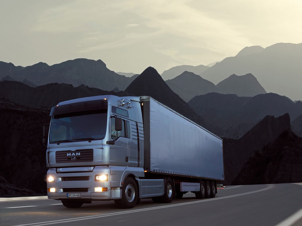 Дальнобойная машина ман