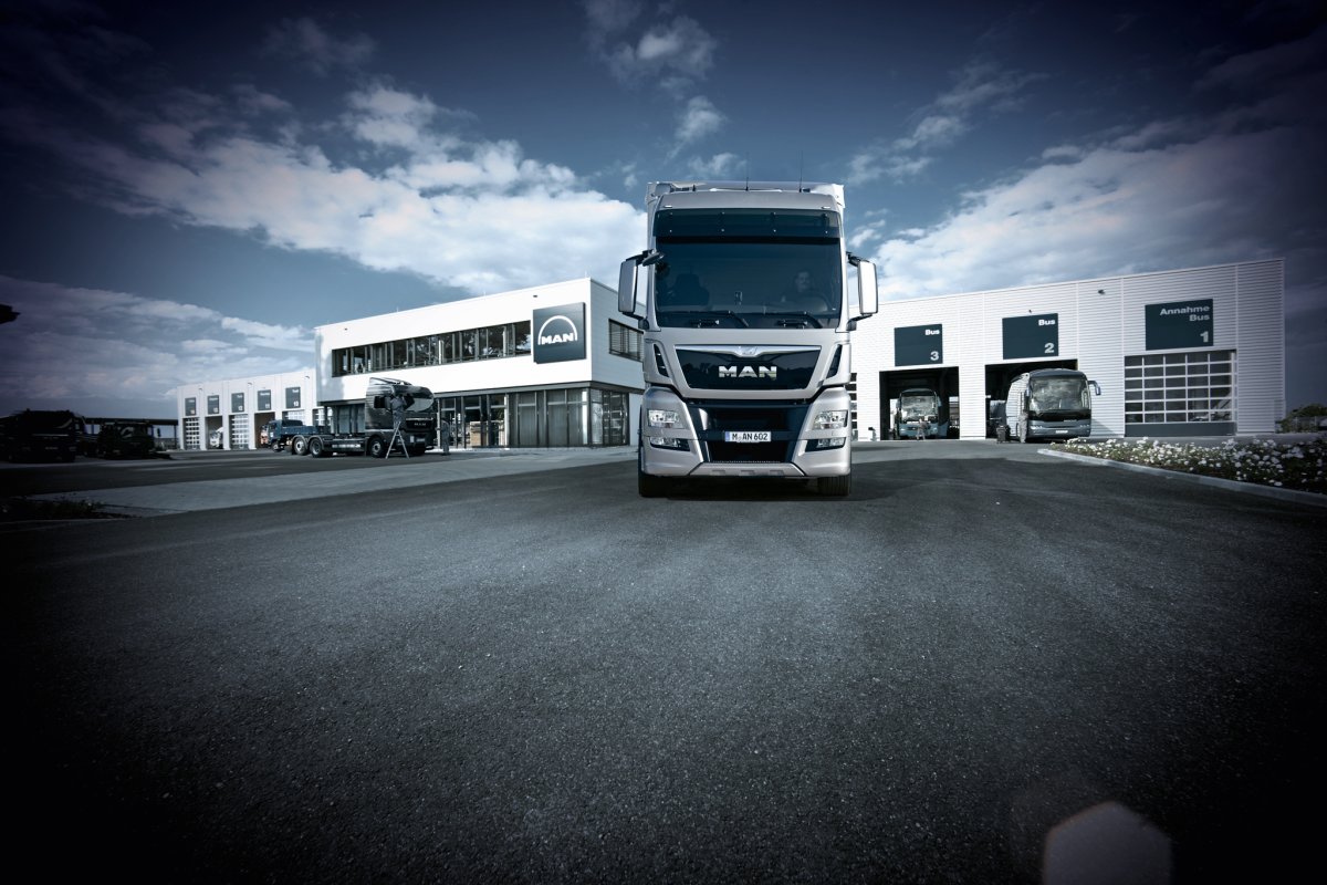 Грузовая фура