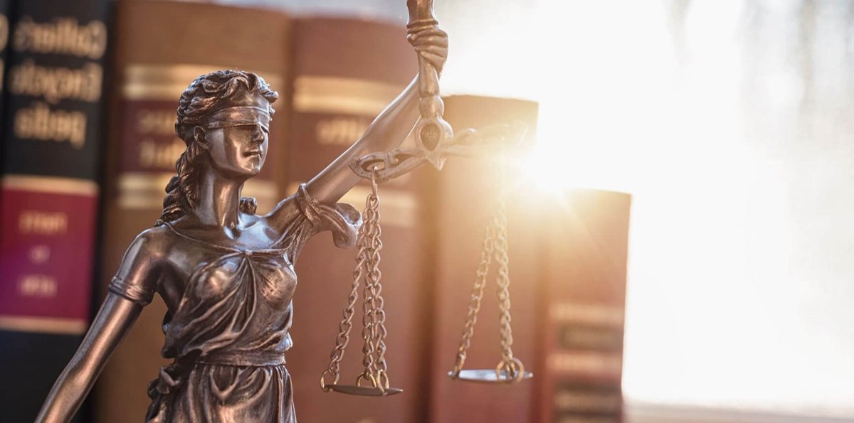 Богиня юриспруденции