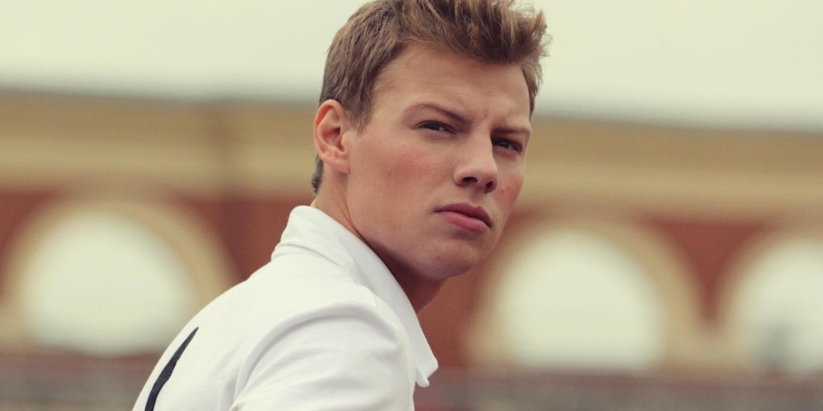 Димас из Батайска физрук