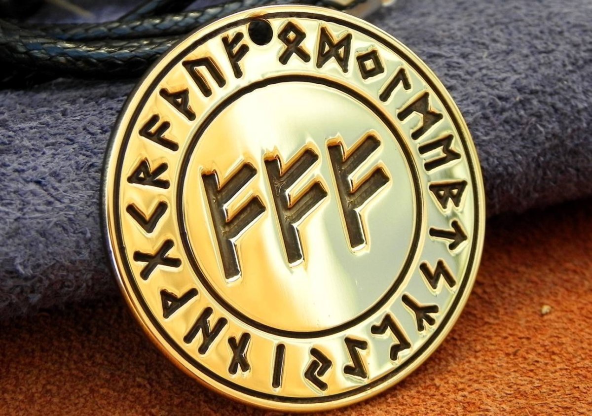 Три Феху амулет