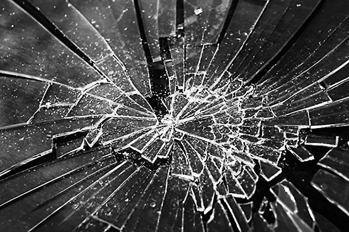 Разбитый монитор обои