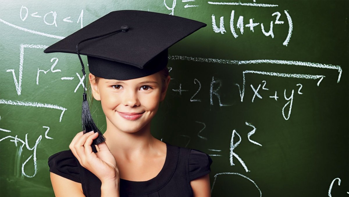 Дернул за косичку