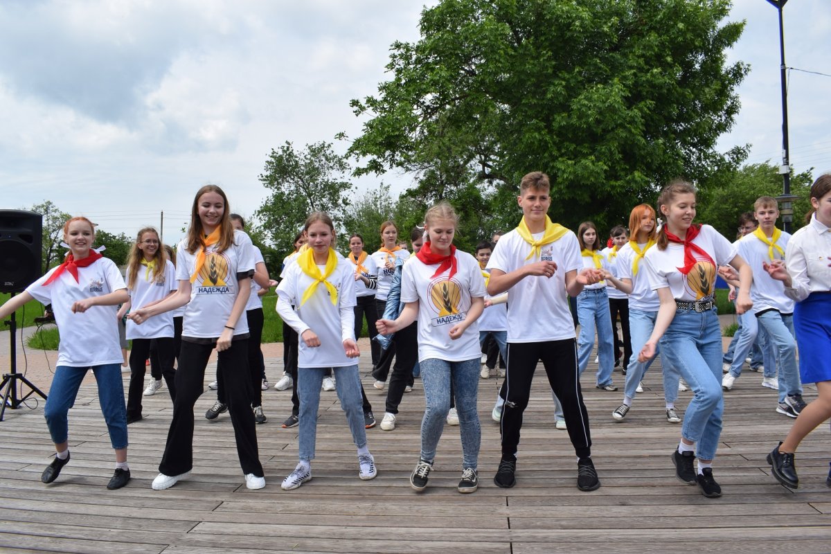 Пионер рисунок