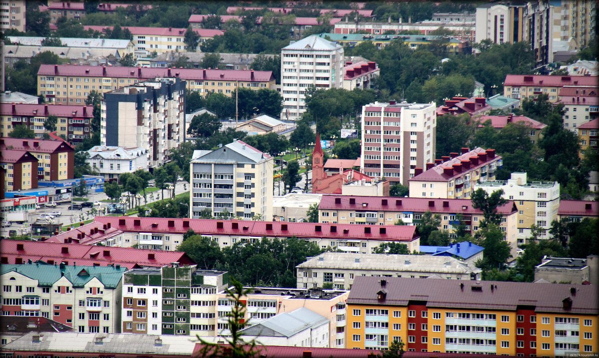 Южно-Сахалинск окраины