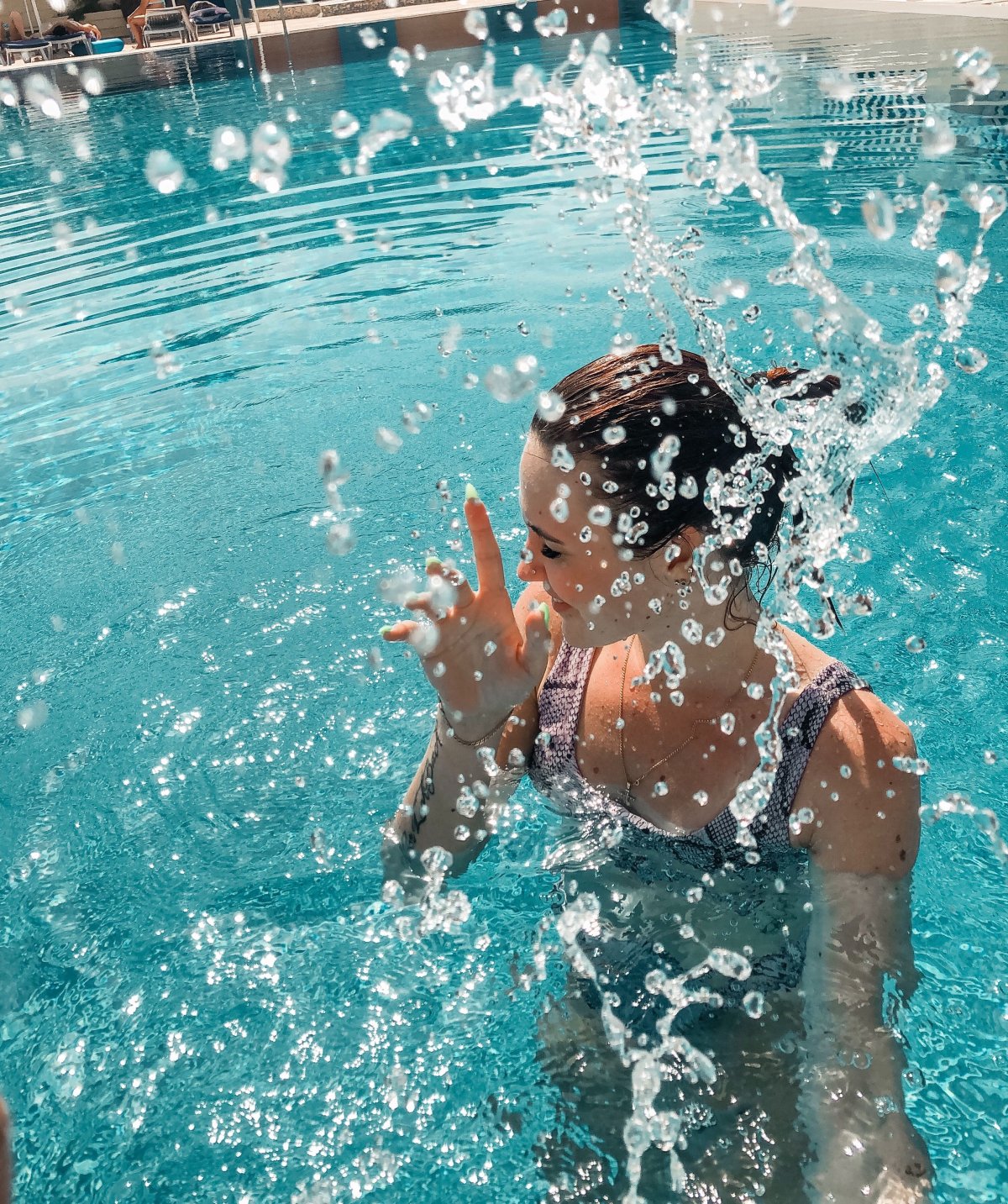 Фотосессия в бассейне