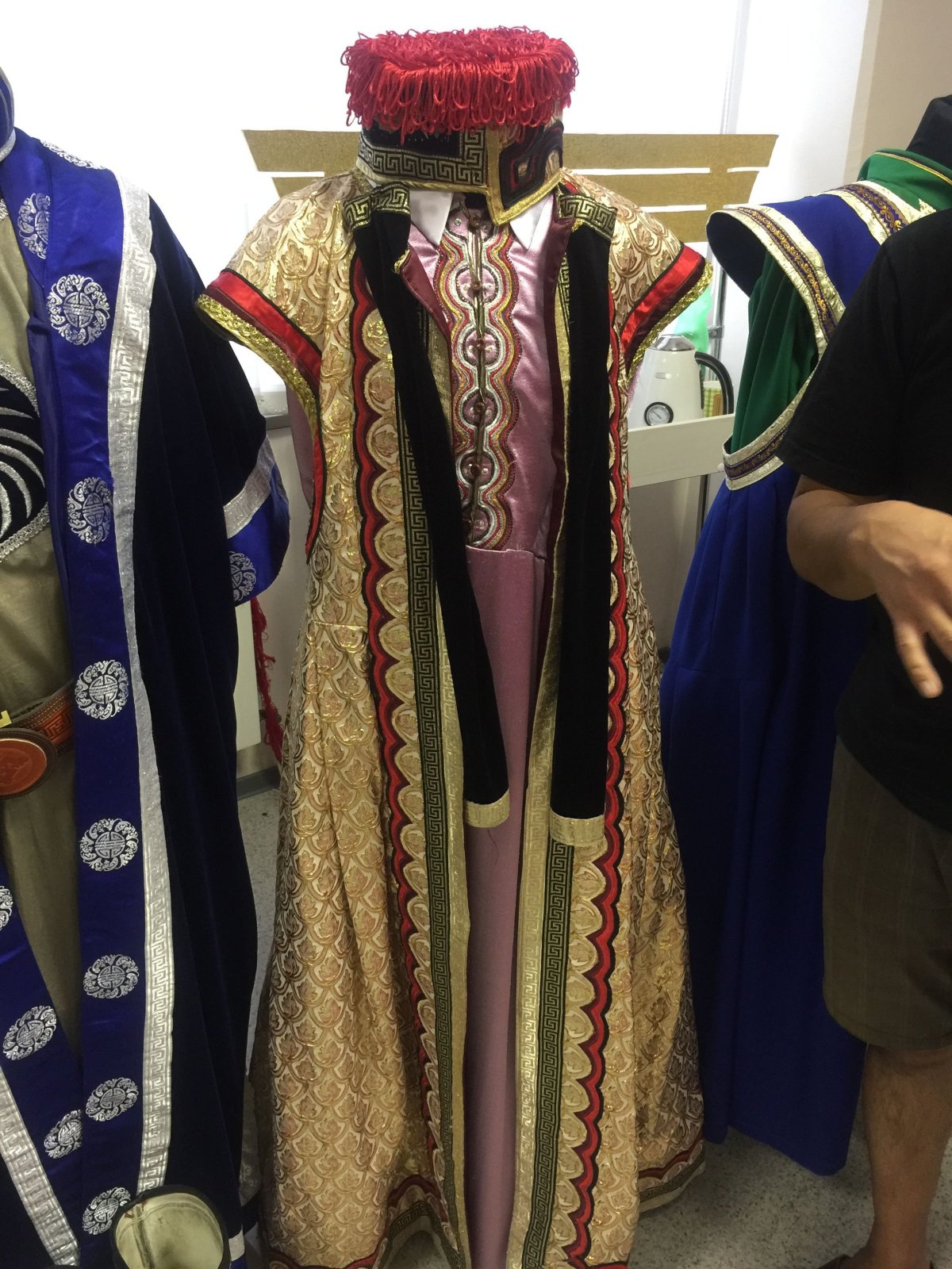 Национальное калмыцкое платье г Элиста