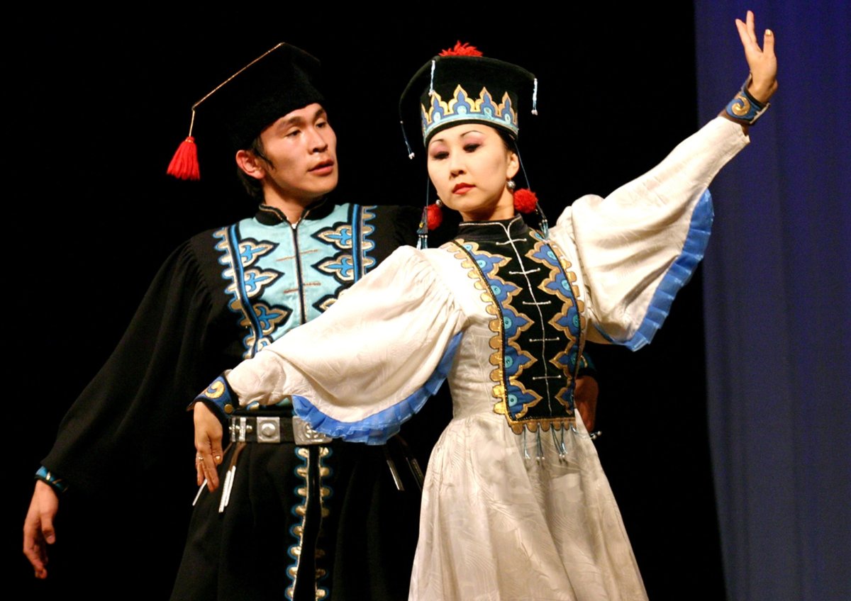 Национальный костюм Калмыков