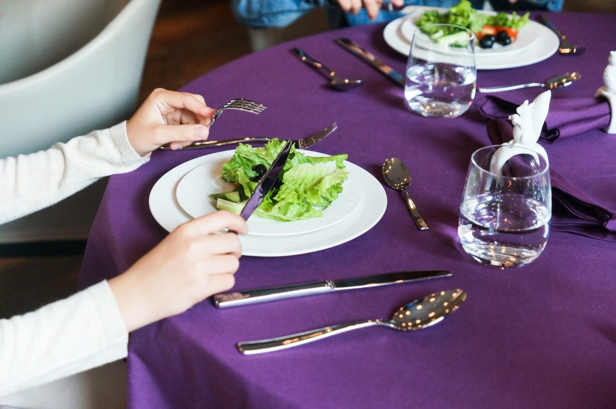 Манеры за столом