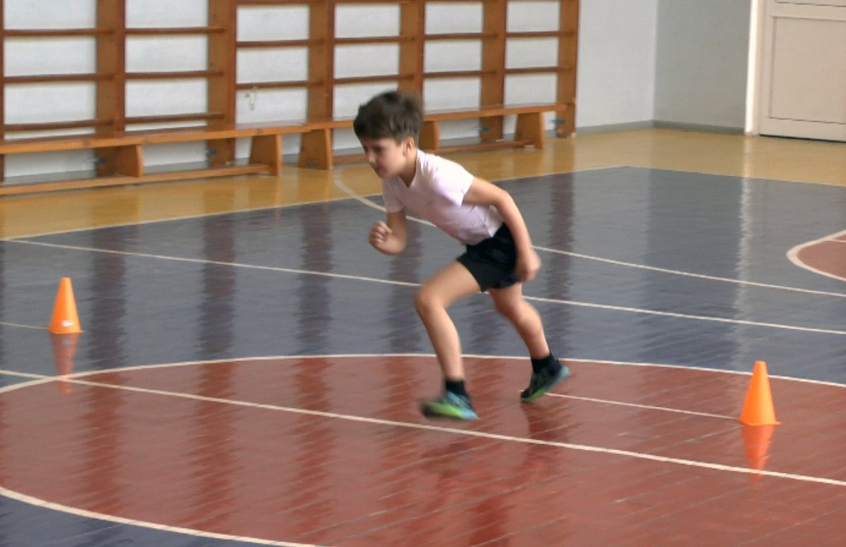 Чарльз Шерилл низкий старт