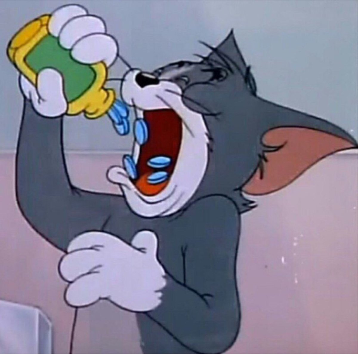 Том и Джерри грустный том