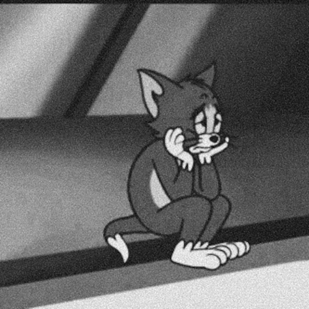 Том и Джерри грустные