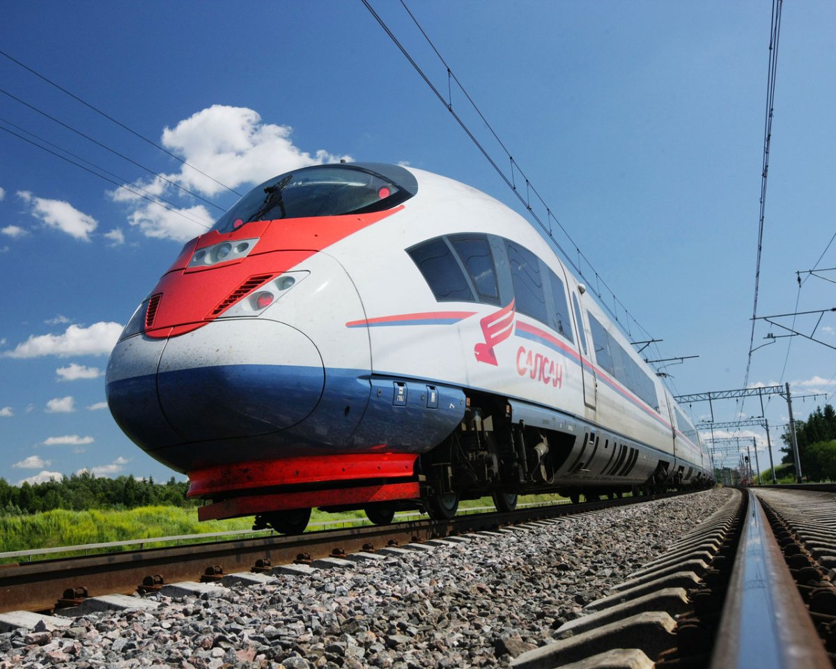 Скоростной поезд Сапсан