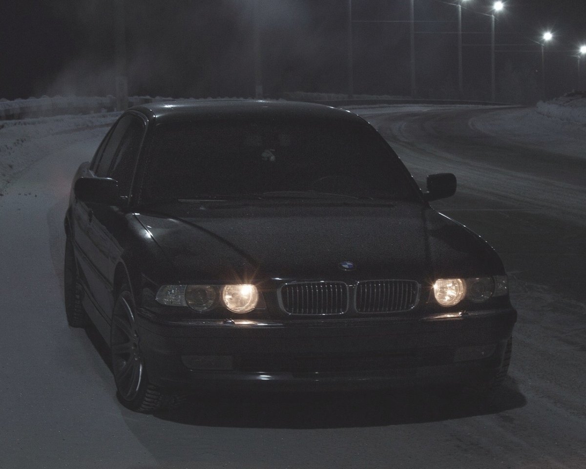 BMW 7 e38 из бумера