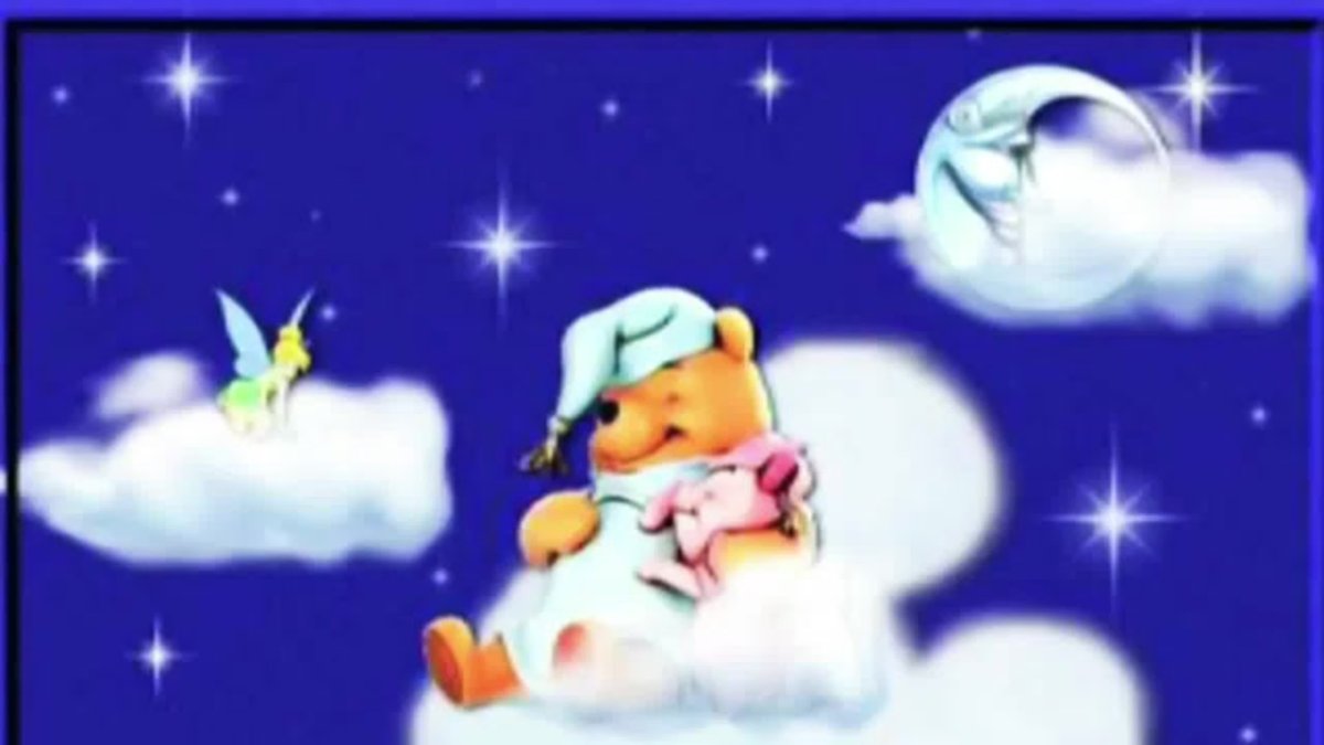 Игрушки спят