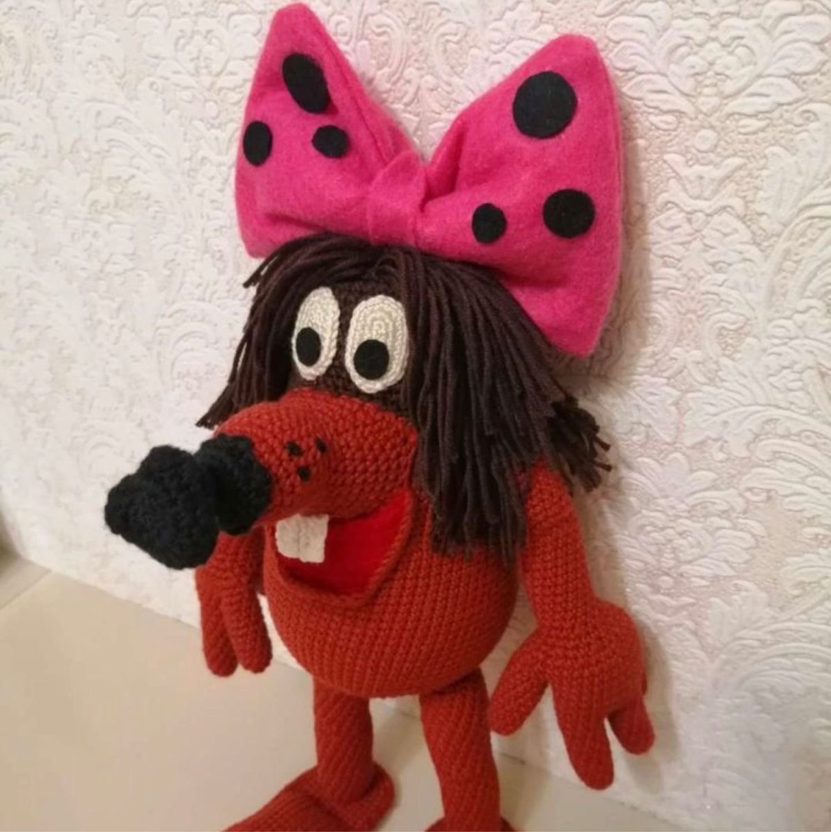 Дюдюка Барбидокская игрушка вязаная