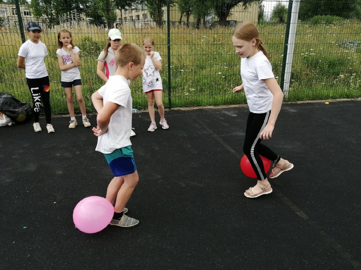 Веселые старты 4 класс