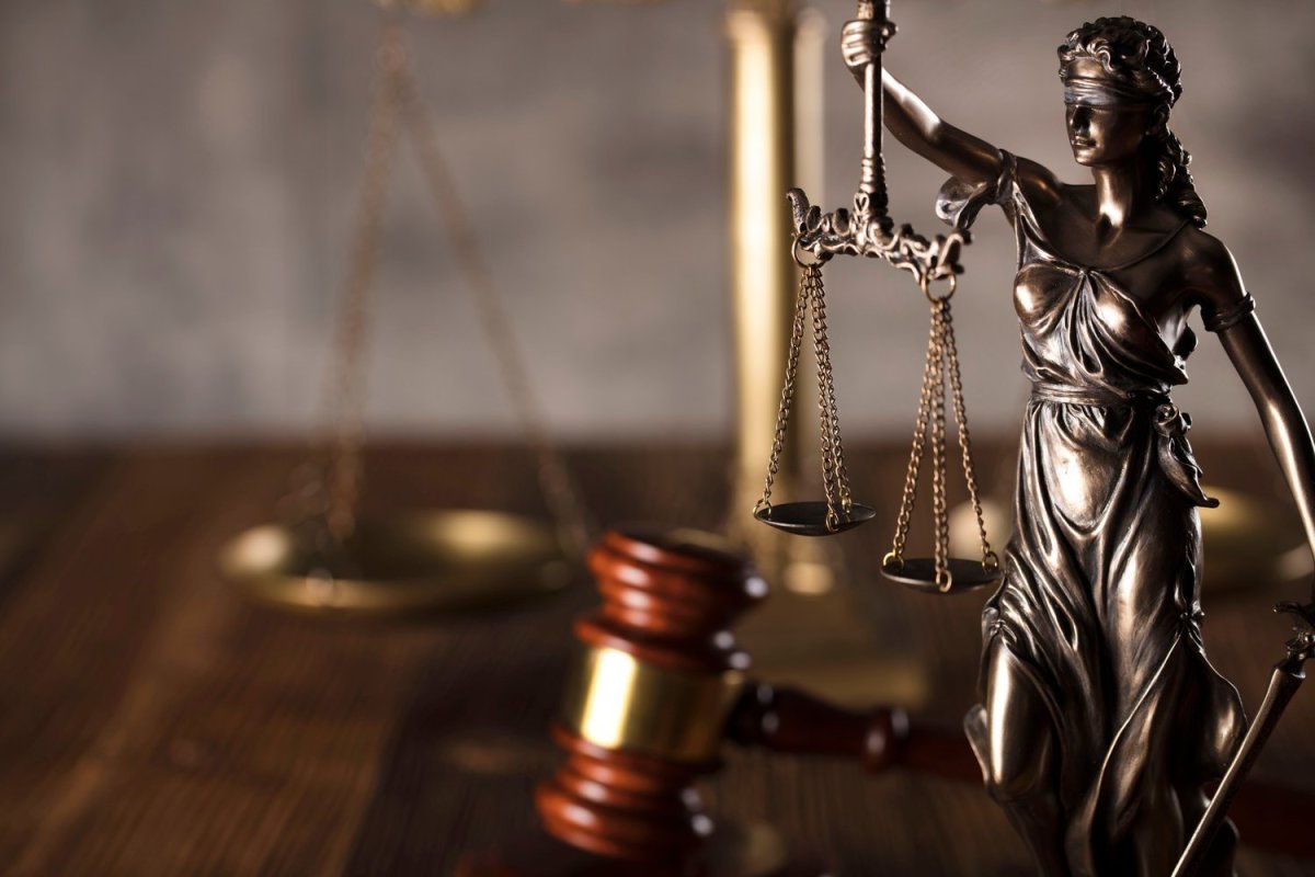 Весы Фемиды