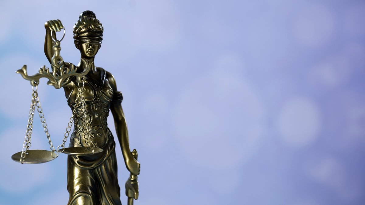 Богиня справедливости и правосудия Фемида