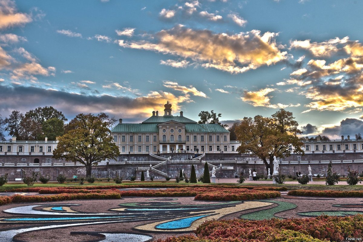 Ломоносов Михаил Васильевич слайд