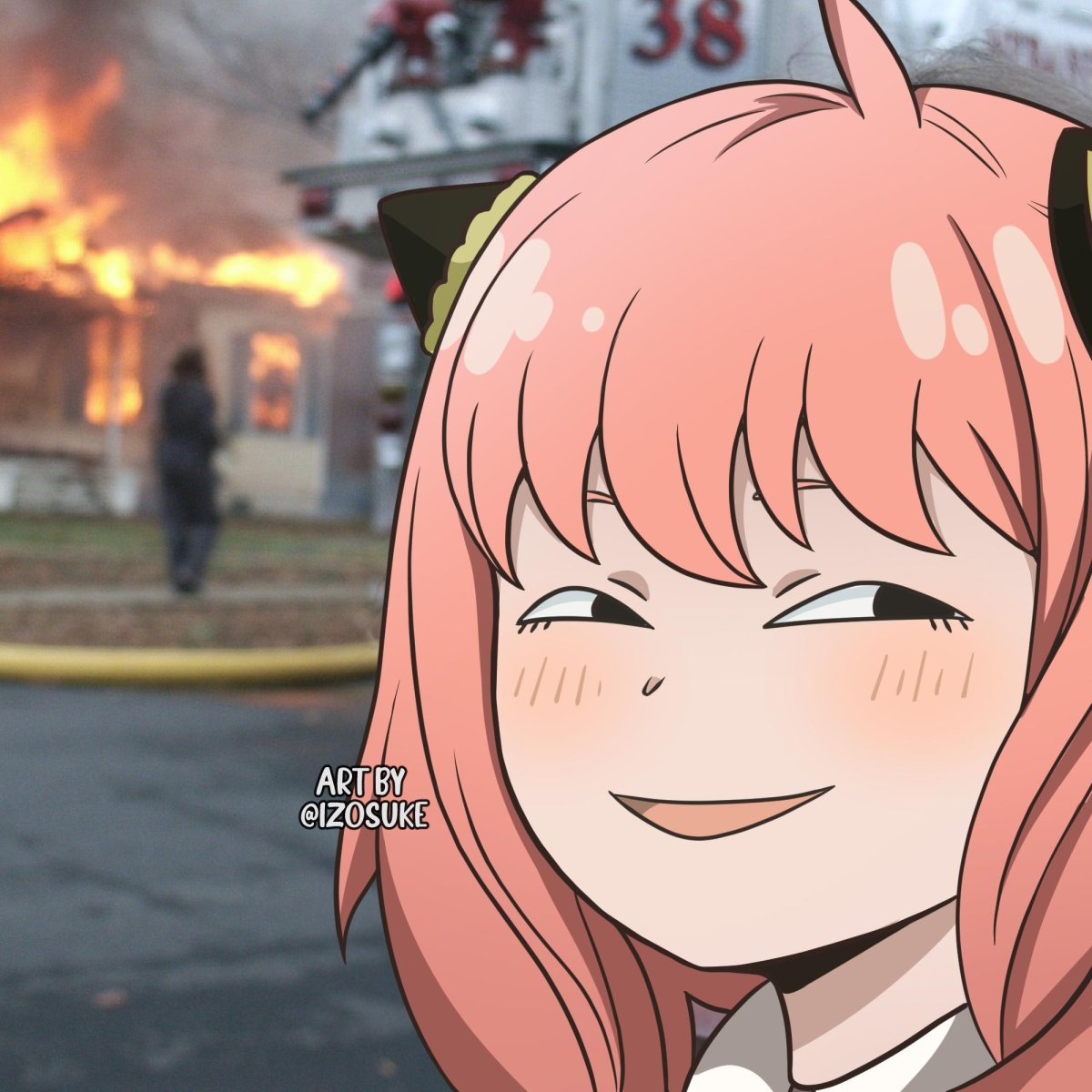 Anya Forger Waku улыбается