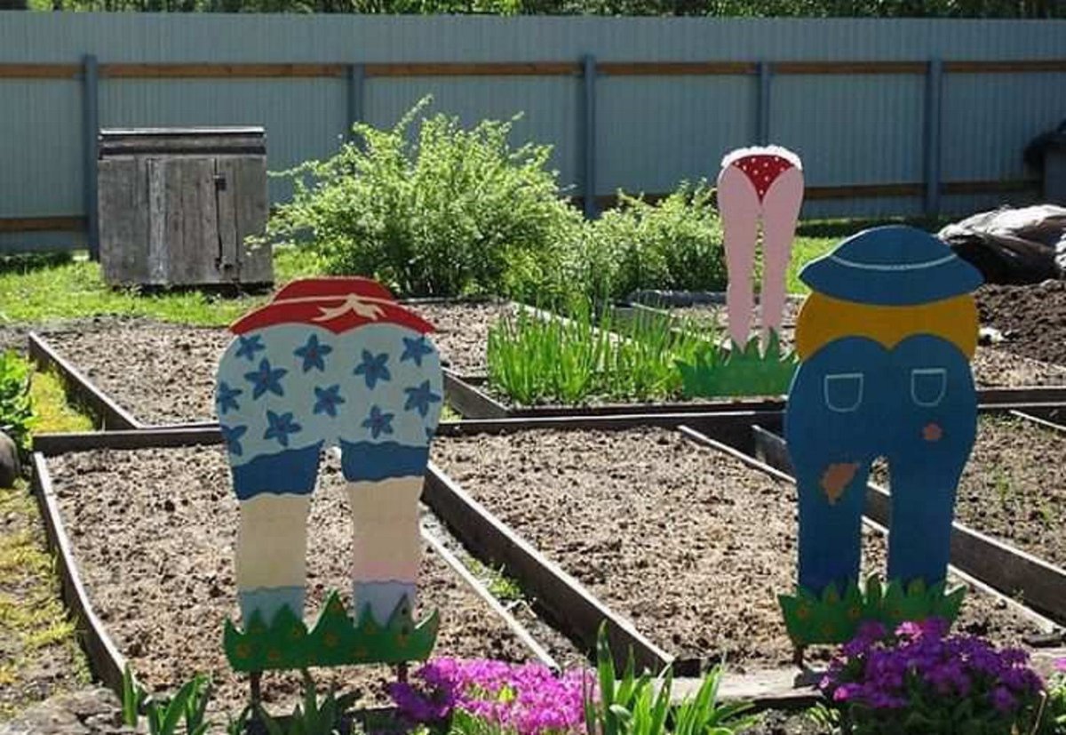 Чучело на даче прикольные