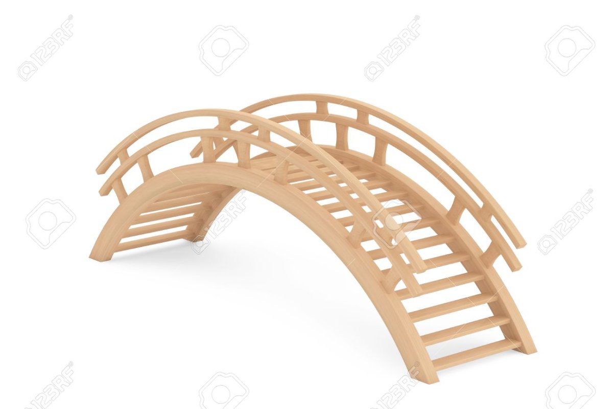 Мостик деревянный на белом фоне