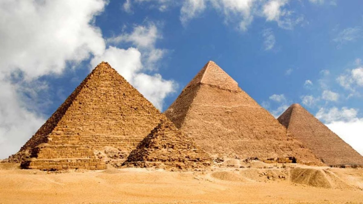 Мачу Пикчу и Чичен ица