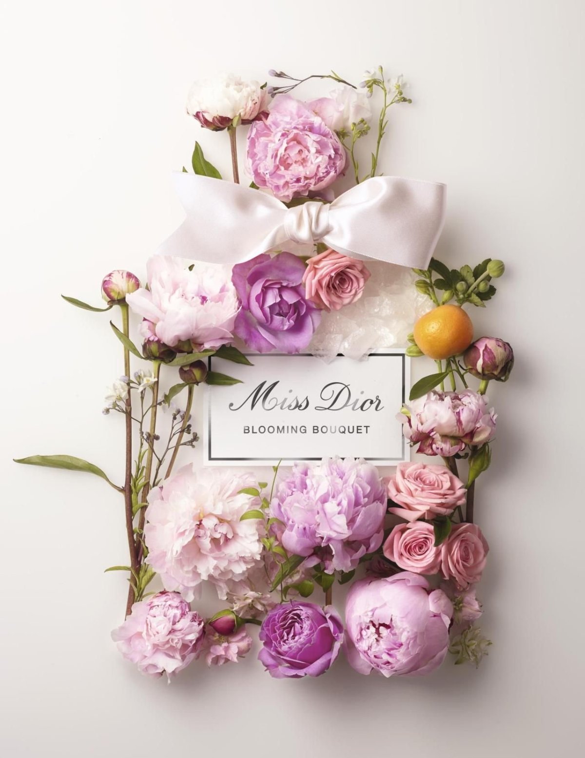 Открытка цветы модная