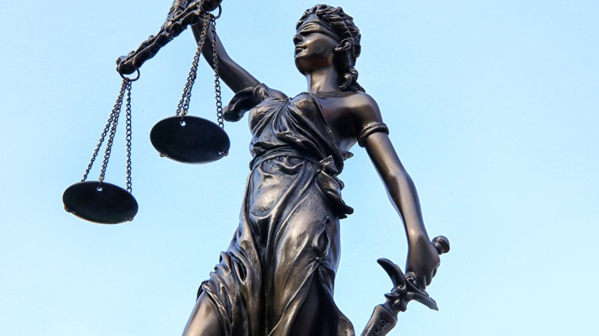 Юридический Бог