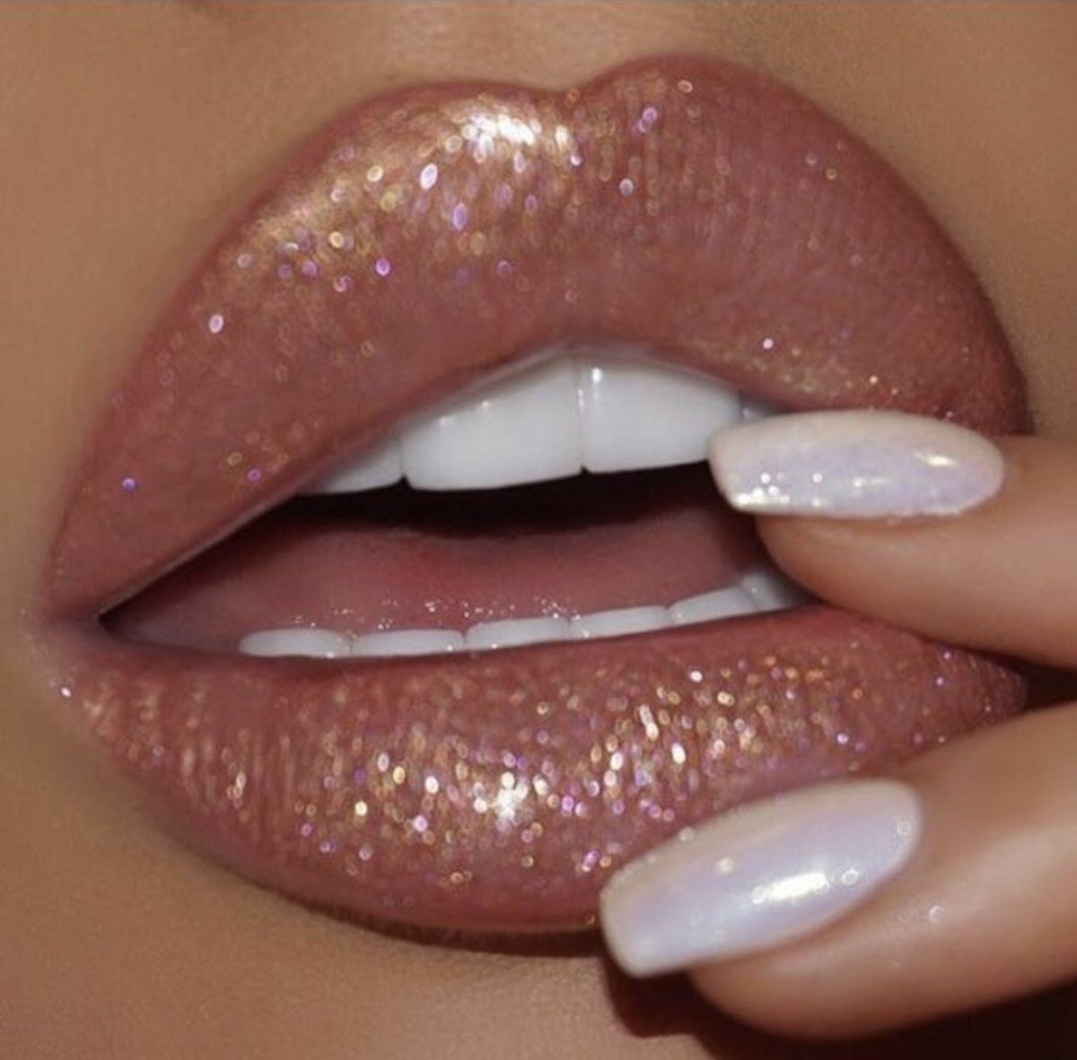 Обои на айфон косметика Эстетика