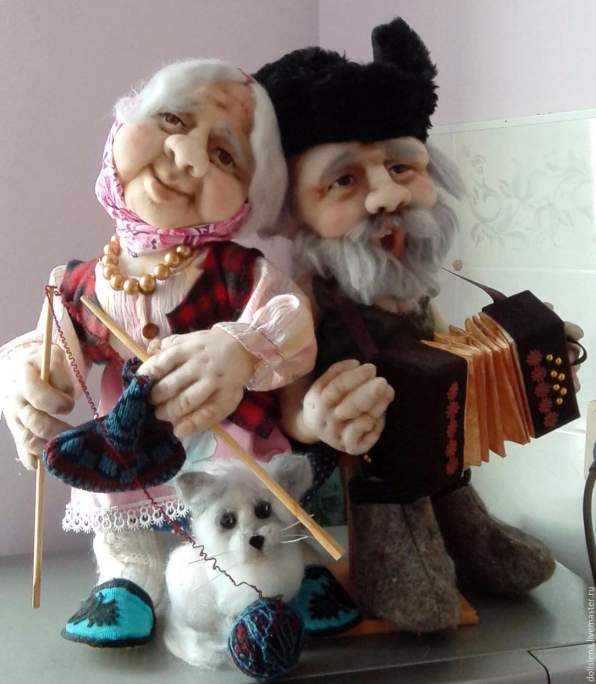 Старичок кукла