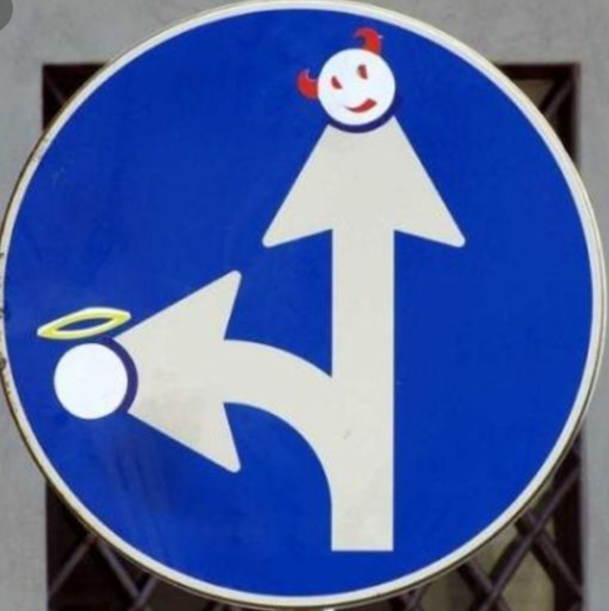 Смешные знаки дорожного движения