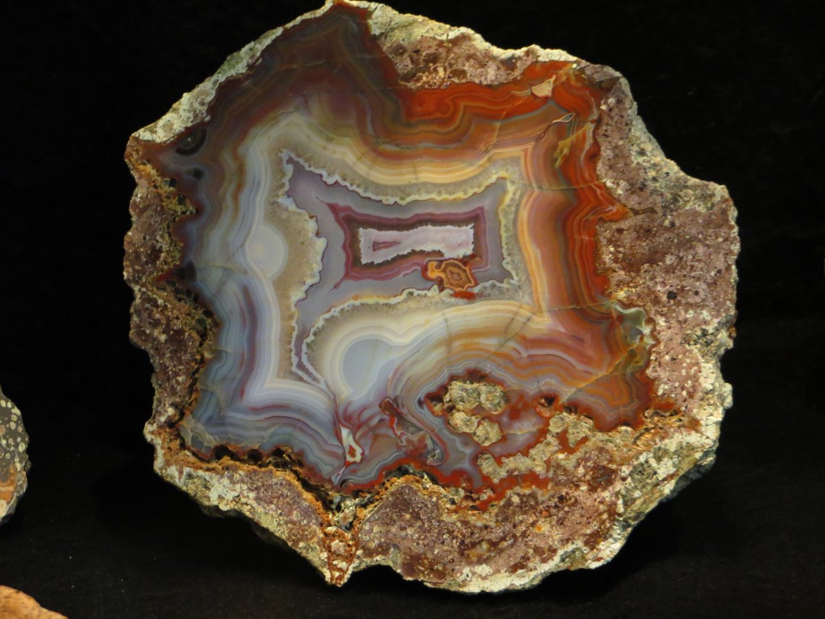 Тургит минерал